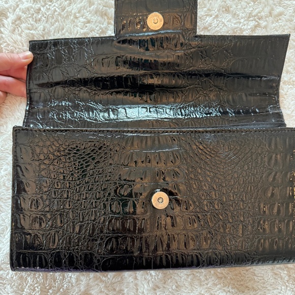 Black Crocodile Print Faux Leather Clutch with Large Mirror Broach - Picture 2 of 7